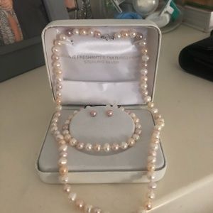 Genuine Freshwater Cultured Pearl Set